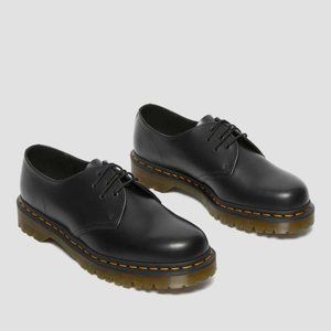 1461 Extreme Lace Leather Oxford Shoes 39 EU / 7 US / 6 UK